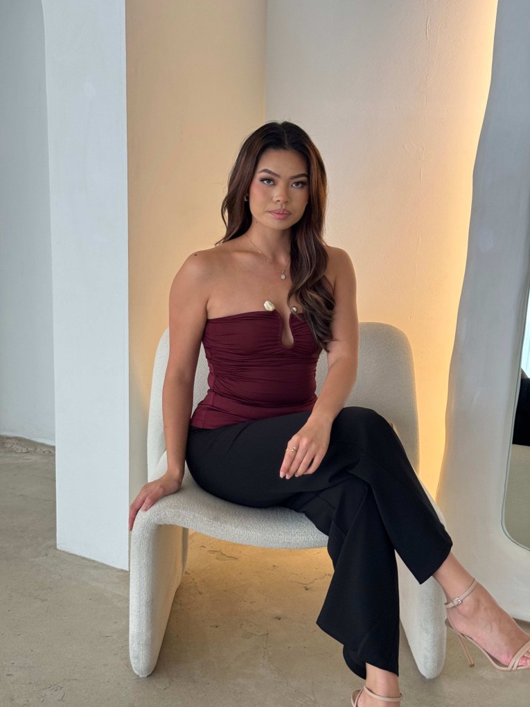 Sleek Elegance Strapless Top