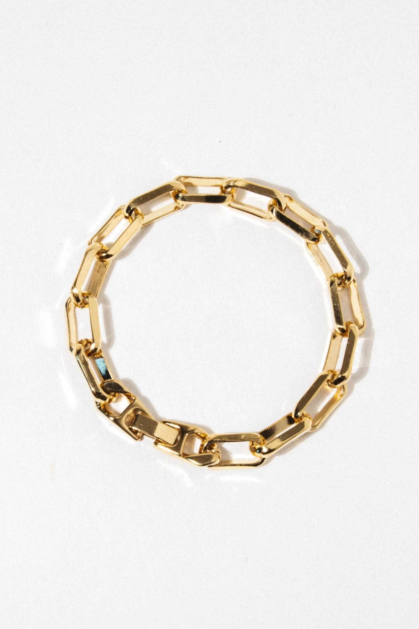 Elegant Chain Link Bracelet