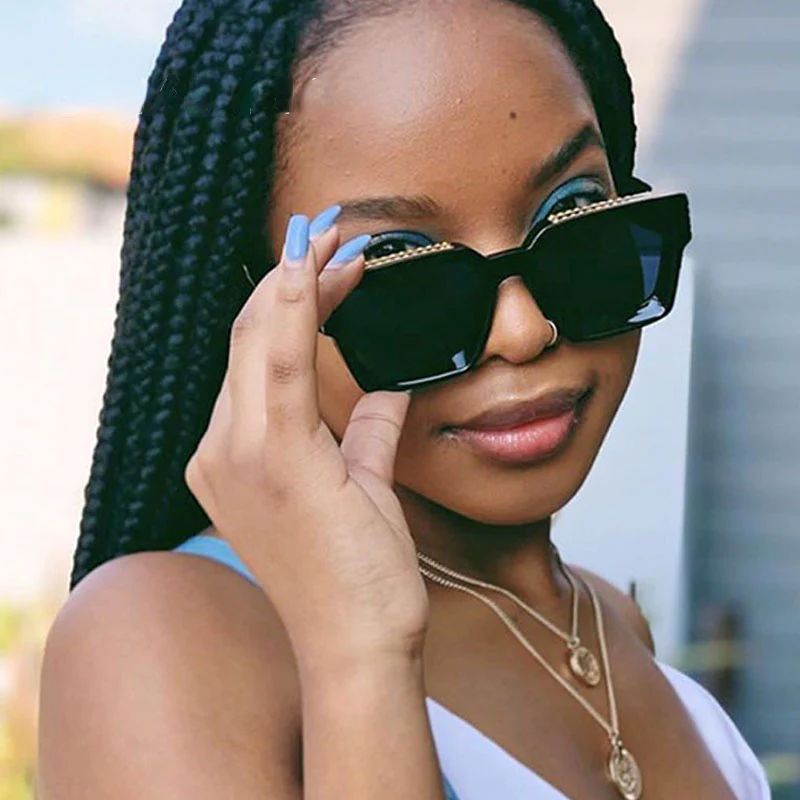 Trendy Tortoiseshell Frame Glasses