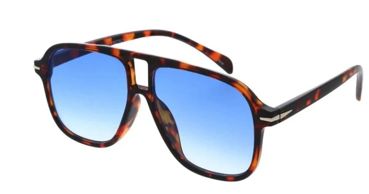 The Trendy Tortoiseshell Eyewear