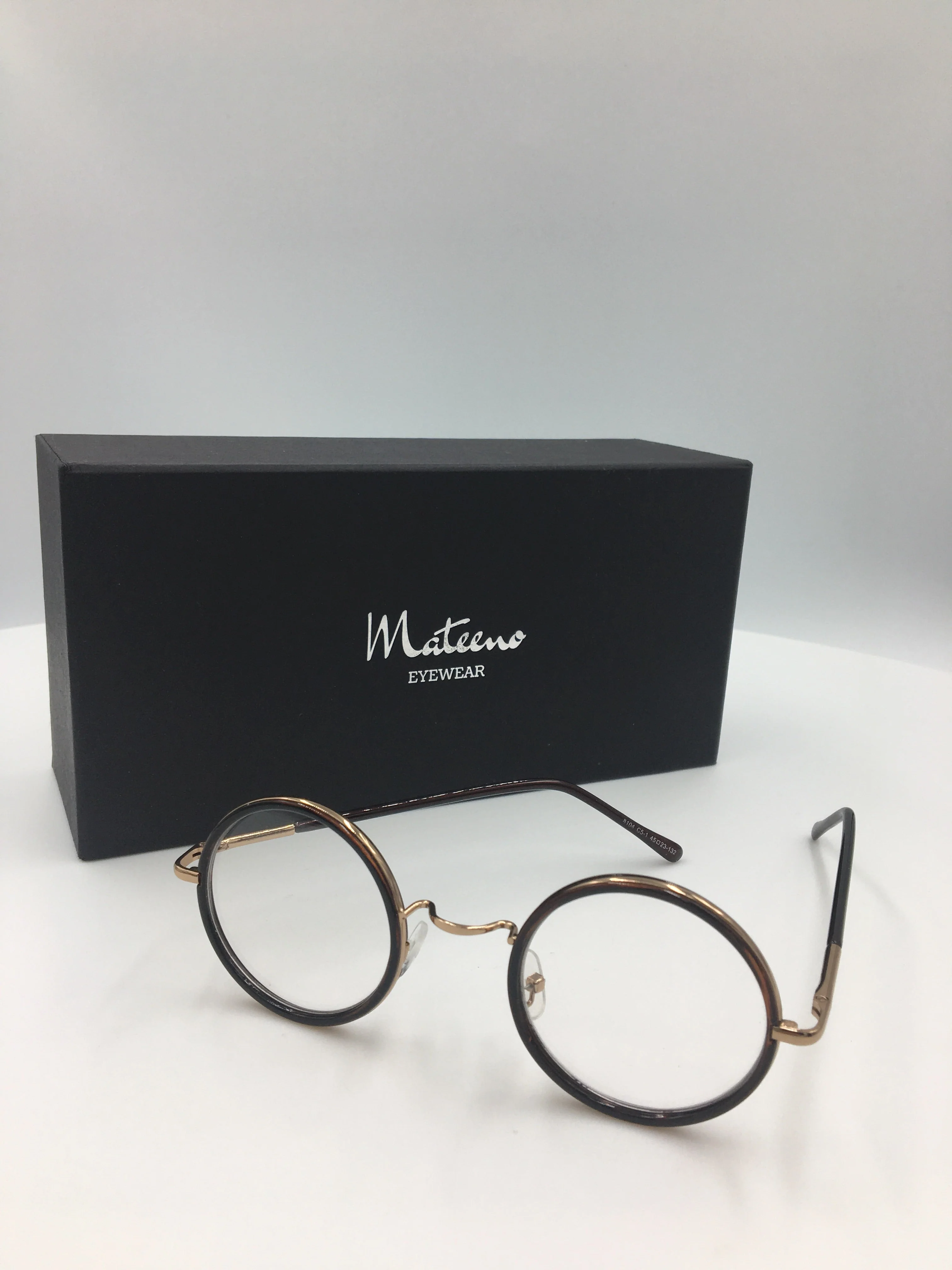 Classic Round Metal Frame Glasses